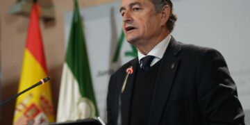 Antonio Sanz insiste en la vacunación tras duplicarse en una semana la tasa de gripe