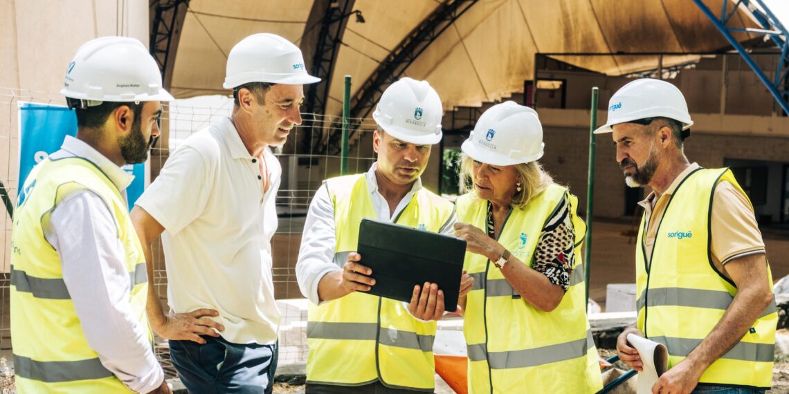 Marbella ejecuta más de un centenar de obras de envergadura y 4.000 pequeñas actuaciones durante 2025