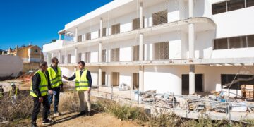 La futura residencia pública de Marbella entra en una nueva fase con la ejecución de las instalaciones y revestimientos interiores
