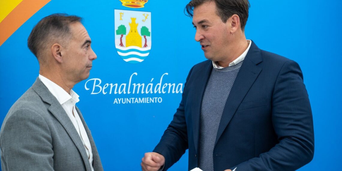 Benalmádena aprueba el presupuesto de 2026, que contempla ambiciosas inversiones y mantiene congelados los impuestos