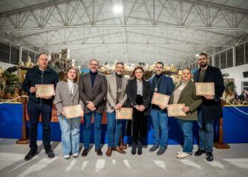 Torremolinos inaugura su Belén Municipal en el Centro de Desarrollo Comunitario Isabel Manoja