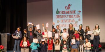 Diecisiete estudiantes de Primaria y Secundaria de Benalmádena, premiados en el XXIX Certamen de Cuentos y Relatos de Navidad Joana Latorre