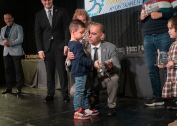 El Ayuntamiento premia a los deportistas y clubes de Benalmádena en la Gala del Deporte