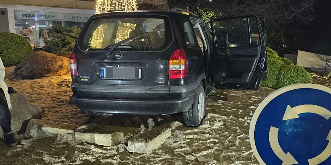 Se salta un control de la Policía y acaba siendo detenido en Benalmádena