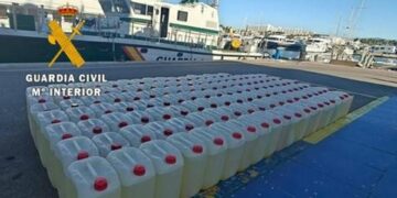 Incautan casi 10.000 litros de gasolina para embarcaciones de alta velocidad dedicadas al narcotráfico