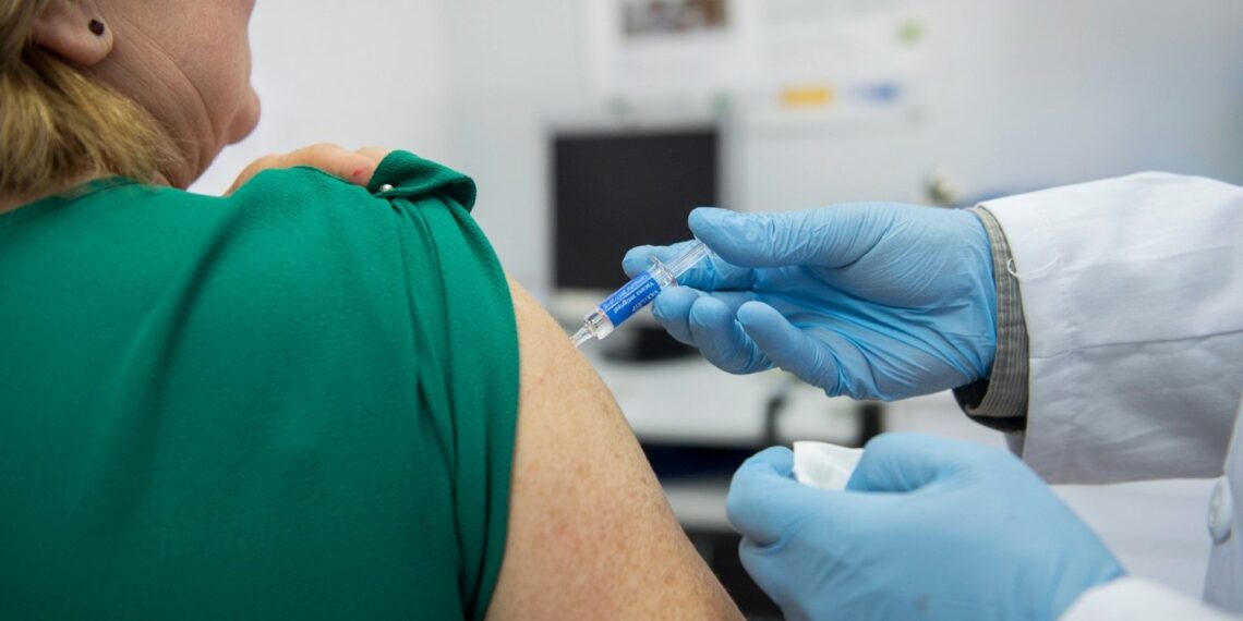 La incidencia de la gripe sube 4,6 puntos en la última semana en Andalucía y se sitúa en 38 casos por 100.000 habitantes