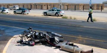 Muere un motorista de 53 años tras salirse de la A-7 en Manilva