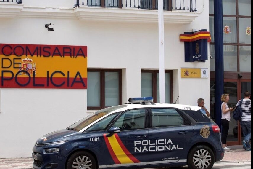 Detenido un hombre en relación con un cúmulo de sustracciones de cubas de escombro en la Costa del Sol