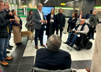 Metro de Málaga, el primer metro de España en incorporar la lengua de signos