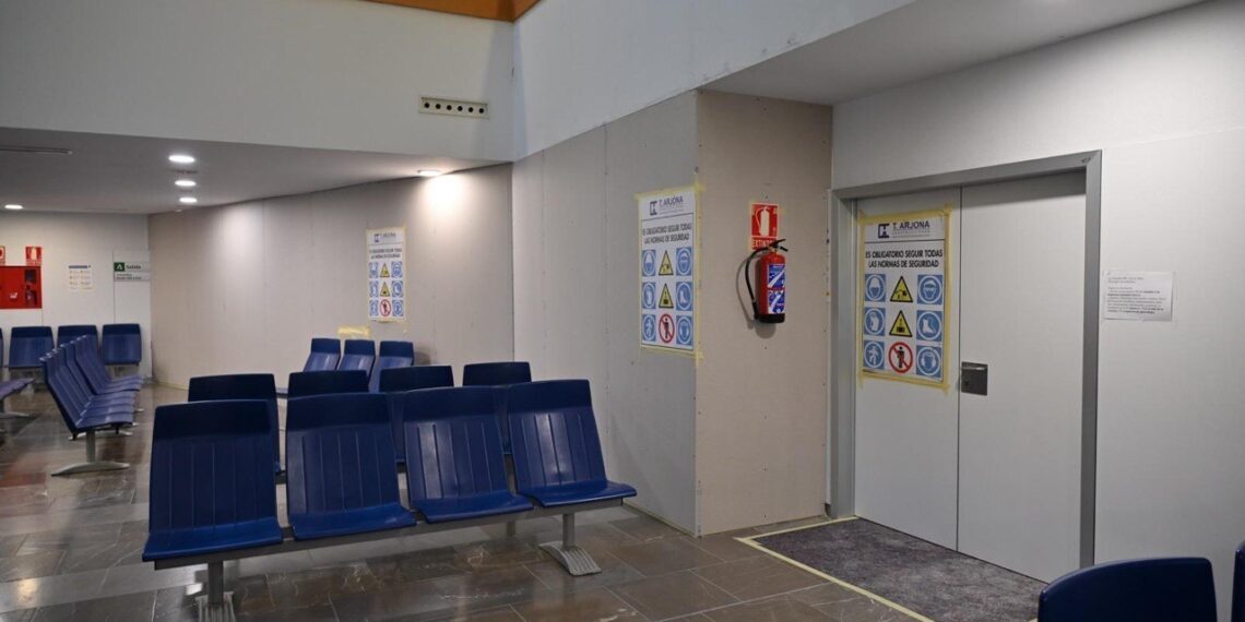 El Hospital Clínico de Málaga rediseña su área de Otorrinolaringología para agilizar consultas y pruebas