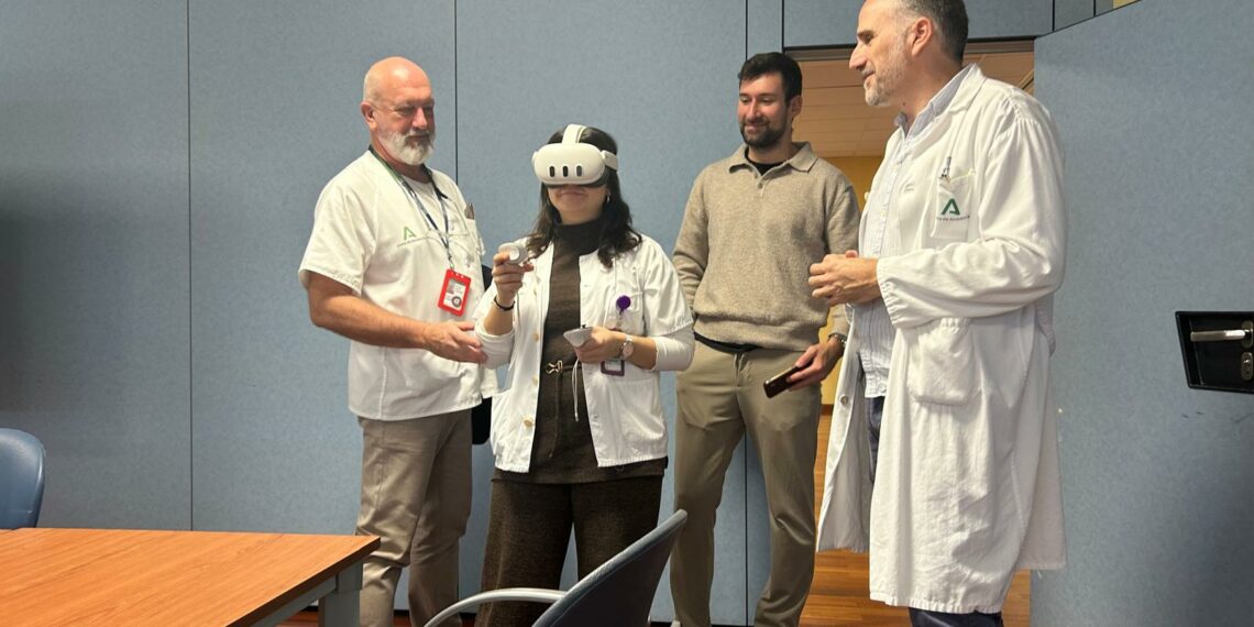 Profesionales del Hospital de Antequera se forman en comunicación clínica con IA