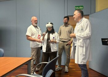 Profesionales del Hospital de Antequera se forman en comunicación clínica con IA