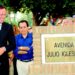 Piden que se retire a Julio Iglesias el título de Hijo Adoptivo de Málaga y el nombre de una avenida en Puerto Banús