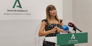 La Junta recuerda al PSOE que Andalucía cerró 2025 con el menor tiempo de espera en dependencia de los últimos 15 años