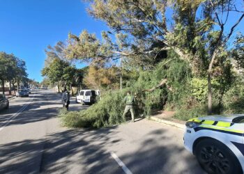 Frío y vientos de hasta 70 kilómetros por hora: el aviso amarillo sigue activo en la Costa del Sol