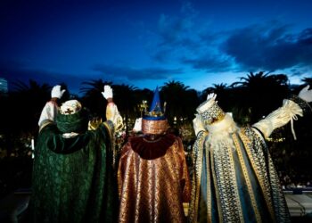 Los Reyes Magos llenan de regalos, caramelos y mucha ilusión cada rincón de la Costa del Sol