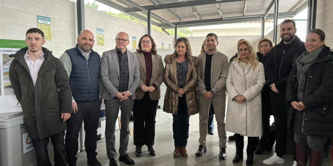 La Junta inaugura el punto limpio de Casares con una inversión de casi 600.000 euros