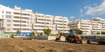 Arrancan las obras del nuevo complejo deportivo en Nueva Andalucía que contará con pista de atletismo