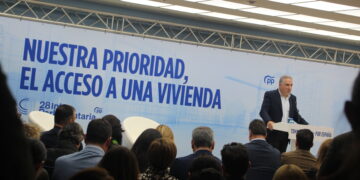 Bendodo: “El gran engaño de Sánchez durante estos siete años de gobierno es la vivienda”