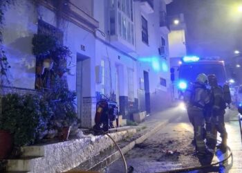 Hallan a un hombre fallecido en una vivienda incendiada en Málaga capital