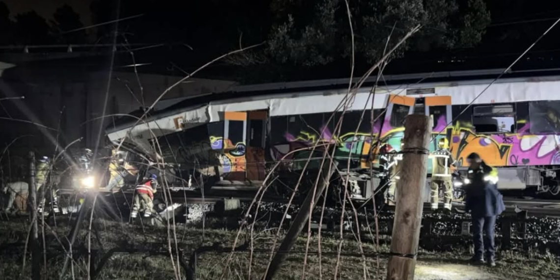El accidente de tren en Barcelona causa un muerto, cinco herido graves y 32 más leves