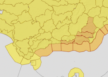 Aemet alerta de vientos y lluvias intensas esta semana en la Costa del Sol, con avisos amarillos y naranjas