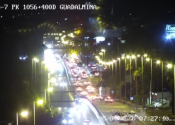 Tres accidentes colapsan el tráfico en la Costa del Sol con varios kilómetros de retenciones