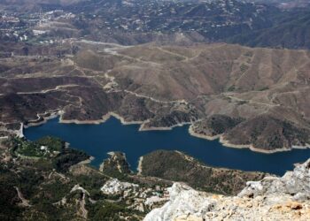 Los embalses de Málaga encaran 2026 con más del doble de agua que hace un año