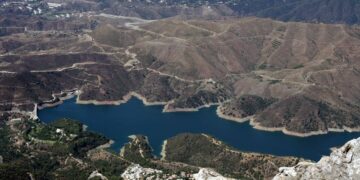 Los embalses de Málaga encaran 2026 con más del doble de agua que hace un año
