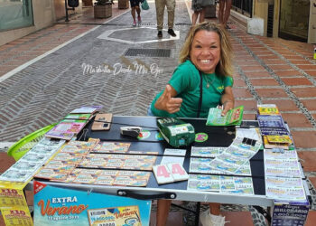 Marbella despide con emoción a Natacha Alfonsin, histórica vendedora de la ONCE en la Costa del Sol