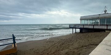 Ana Mula reclama al Gobierno central un Plan de Acción para la estabilización de las playas de Fuengirola