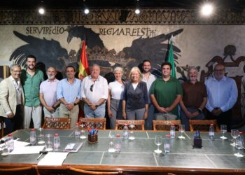 Marbella concede una subvención de 12.000 euros a la Agrupación de Cofradías para el economato solidario de Cáritas