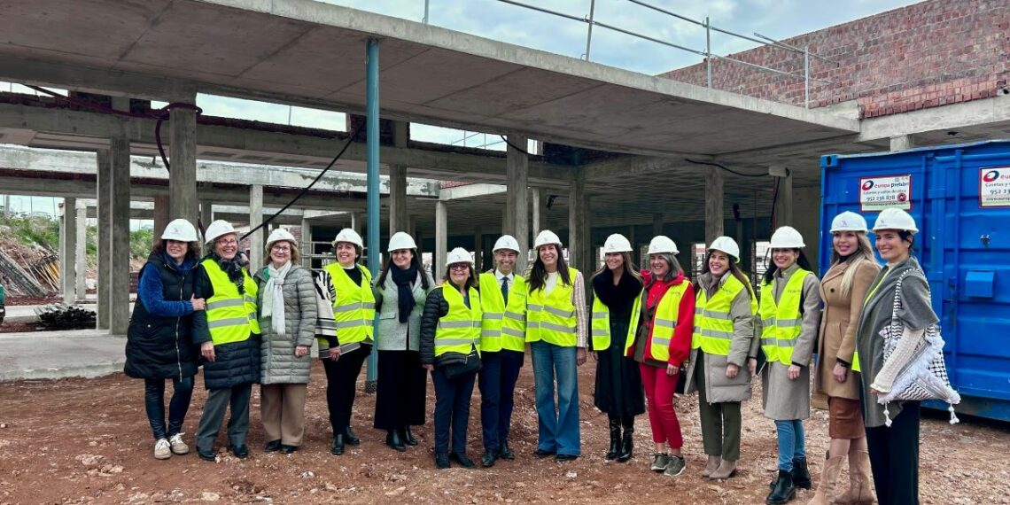 La Junta invierte 900.000 euros en la construcción de un nuevo centro de día para personas con discapacidad en Benalmádena