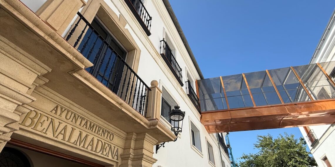 El Ayuntamiento de Benalmádena traslada a la Fiscalía el contrato municipal de zonas verdes, adjudicado en 2022 y anulado por el Tribunal Supremo