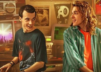 Benalmádena se convierte en escenario del rodaje de la gran serie italiana de Sky, Now y Apple TV sobre el mítico grupo ‘883’