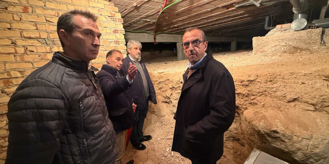 Benalmádena prevé invertir más de un millón de euros en el Miguel Hernández para su remodelación, uno de los centros más antiguos del municipio