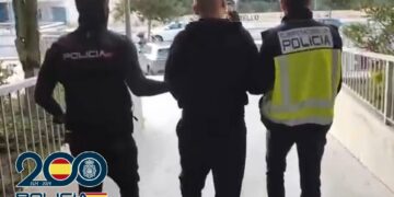 Detenida una pareja que realizaba transacciones de drogas a través de un buzón y de un garaje en Málaga