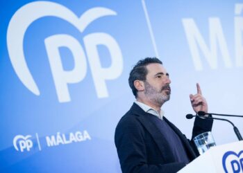El PP exige al Gobierno que fije un calendario de actuaciones en la A-7 y que lo ejecute en 2026 tras siete años de abandono: “Ya está bien de tomarle el pelo a los malagueños”