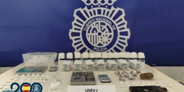 Detenidas en Torremolinos dos personas al frente de un punto de venta de drogas en el que un cliente recibió un disparo en el rostro