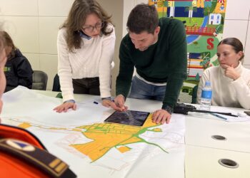 El Puesto de Mando Avanzado de Casares coordina la asistencia a los 1.500 vecinos aislados de Secadero tras la crecida del Río Guadiaro