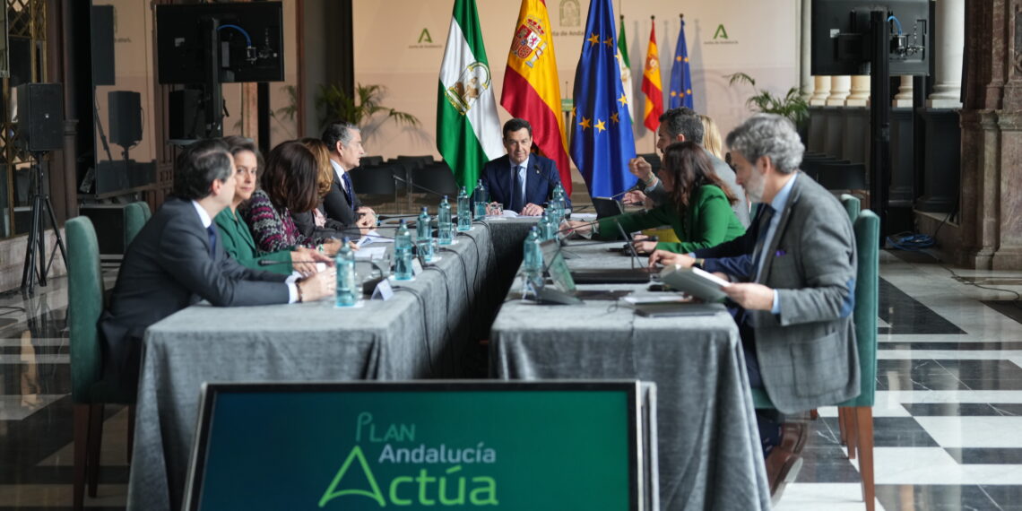 ‘Andalucía Actúa’: 1.780 millones para reparar daños y ayudas directas a agricultores, autónomos y pymes
