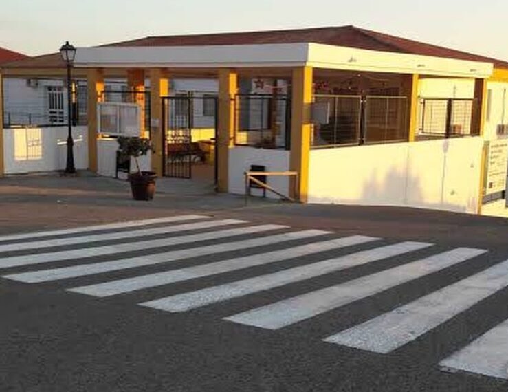 Vuelve la actividad lectiva presencial para este lunes en Casares y El Secadero