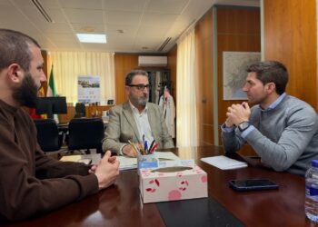 Casares pide a la Junta la reposición «urgente» del segundo médico del centro de salud