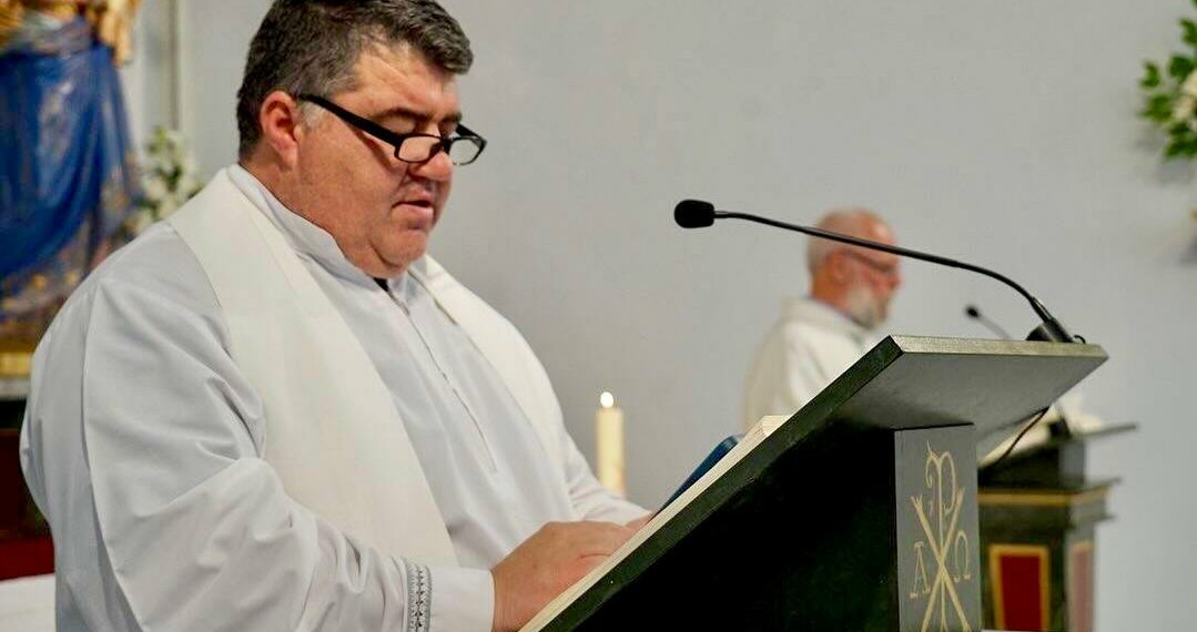 Luto en Coín por la muerte de Pepe Amalio, el párroco de la localidad, en un accidente de tráfico