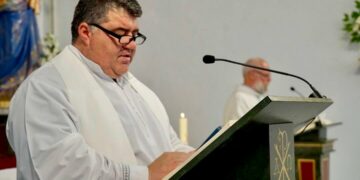 Luto en Coín por la muerte de Pepe Amalio, el párroco de la localidad, en un accidente de tráfico