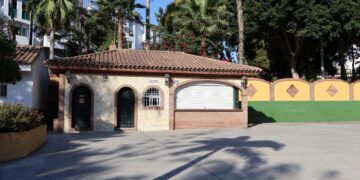 Mijas saca a concurso la explotación del quiosco del parque Andalucía de Las Lagunas para recuperar su actividad