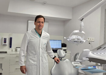 Implantes dentales con sedación intravenosa para reducir la ansiedad del paciente