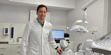 Implantes dentales con sedación intravenosa para reducir la ansiedad del paciente