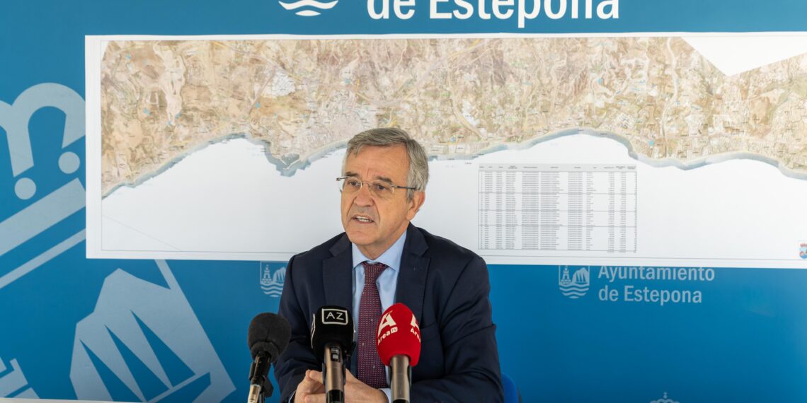 García Urbano presenta una batería de medidas que posibilita iniciar la construcción de más de 500 VPO