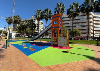 Estepona renueva 17 parques infantiles en una primera fase de actuaciones